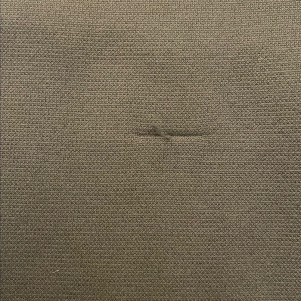 Gray Under Armour Sweatshirt (size YSM) - Picture 5 of 5